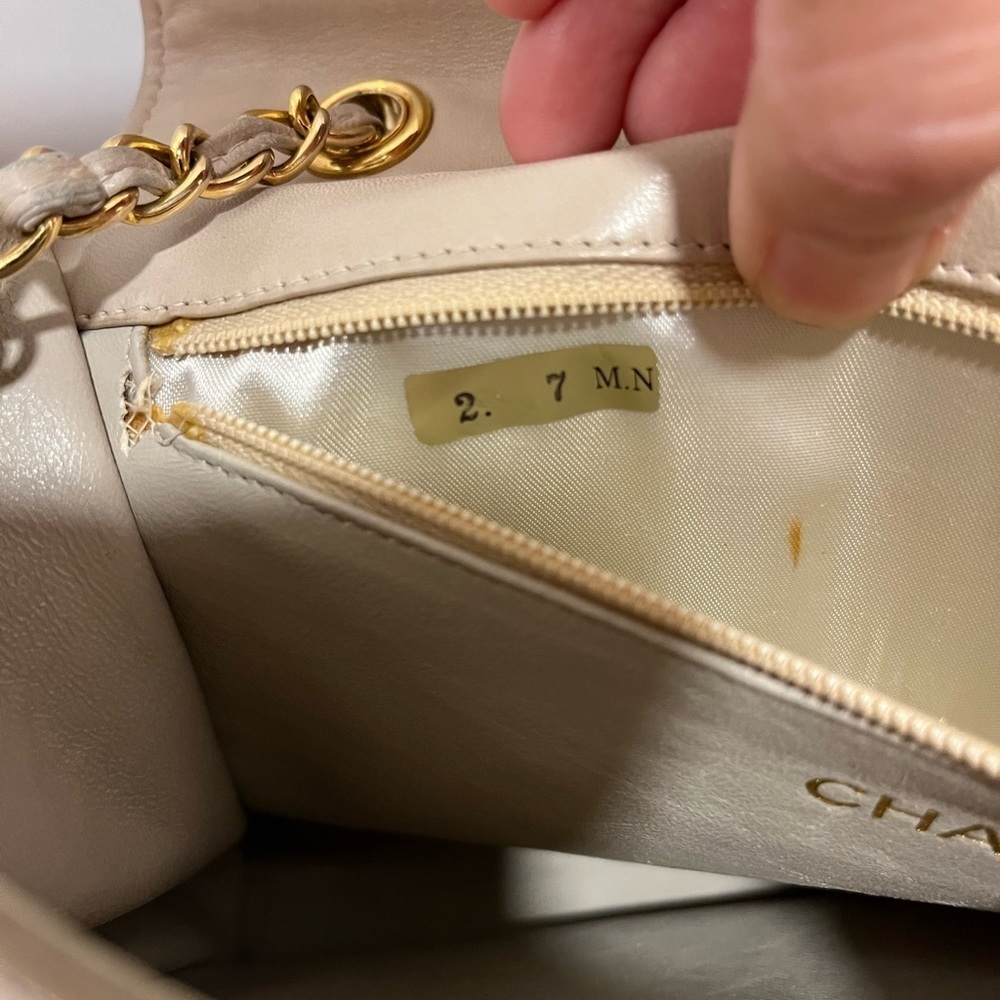 Chanel Lambskin Cream Shoulder Bag - Picture 14 of 15